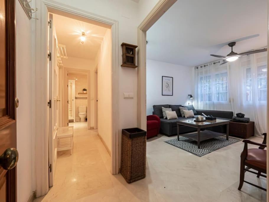 Tranquilo Y Bonito Apartamento A 10 Min Del Centro Málaga Eksteriør bilde