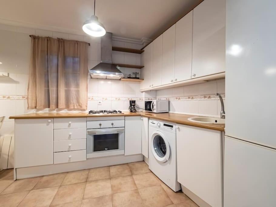 Tranquilo Y Bonito Apartamento A 10 Min Del Centro Málaga Eksteriør bilde